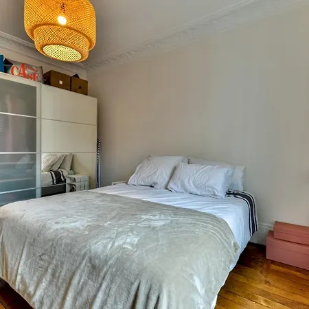 Design Apt Close To Pere Lachaise Appartement Paris